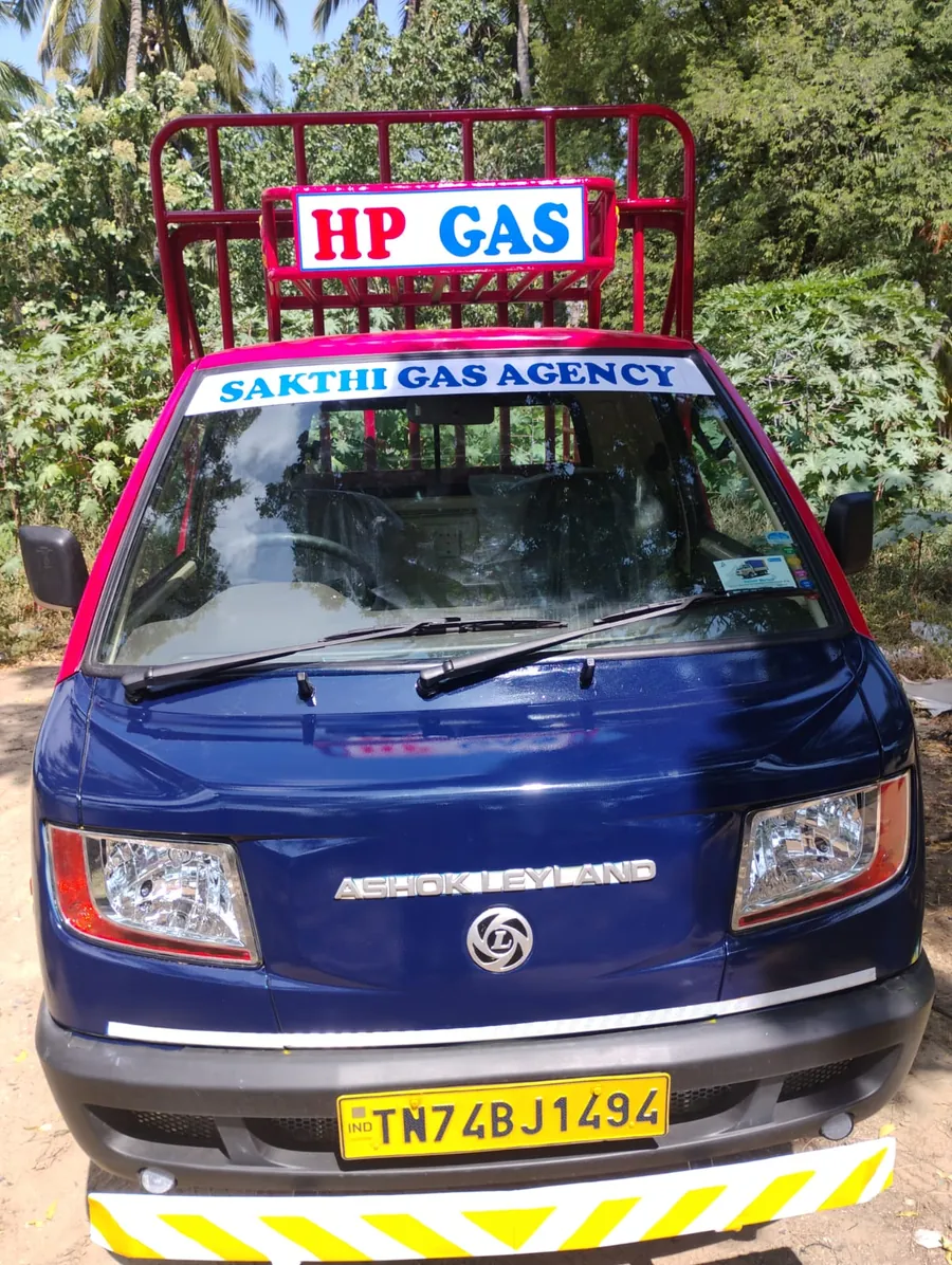 Sakthi Gas Agency delivery vehicle